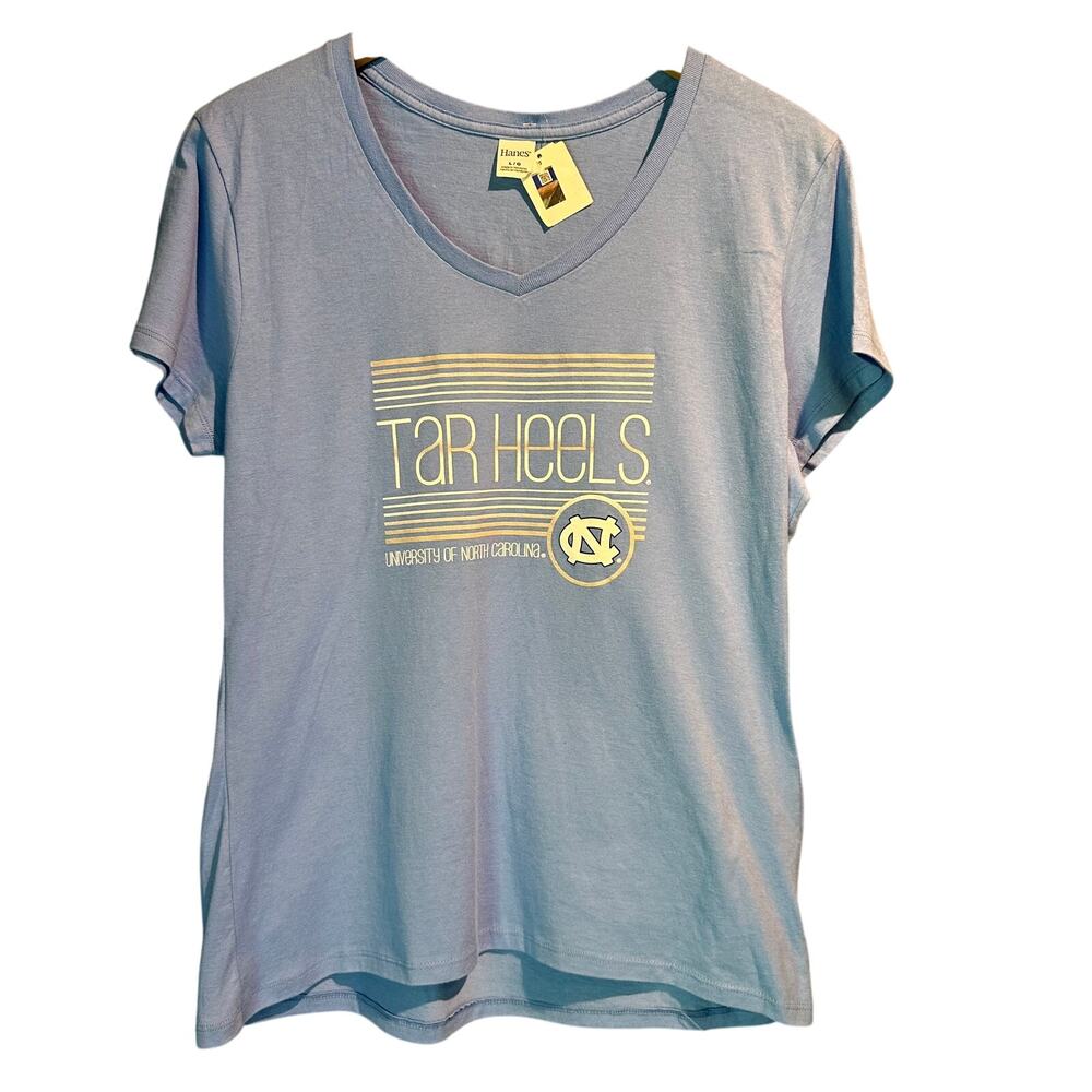 NWT Carolina Tar Heels Size Large Ladies V-Neck Tee NC ACC Football Gameday